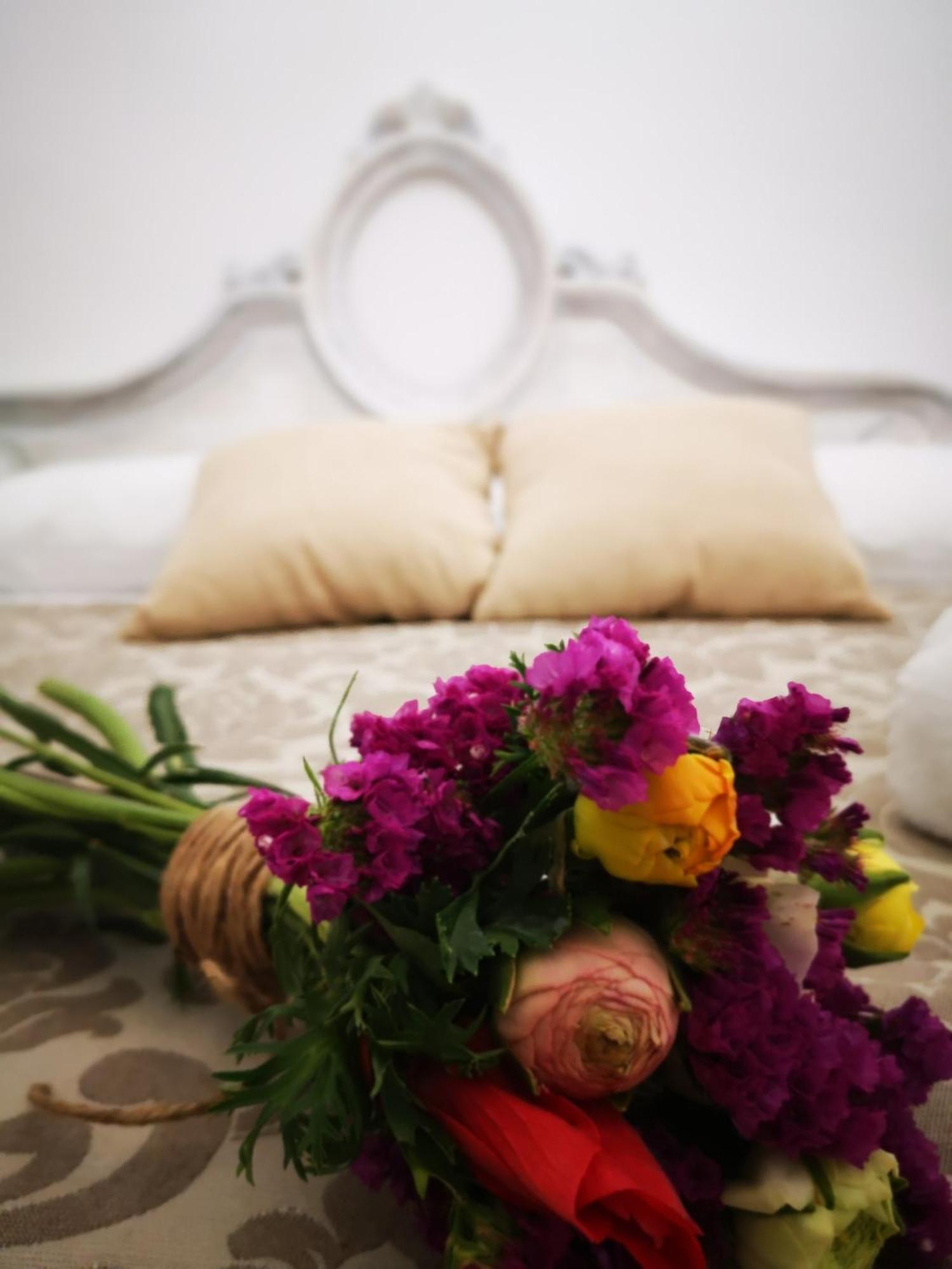 Corte Pietrantica - Charming Rooms & Suites Giovinazzo Ruang foto